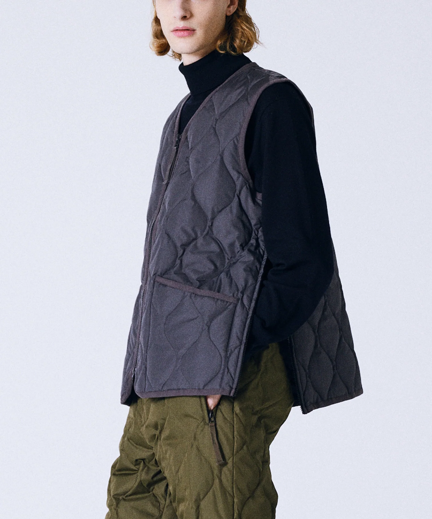 Unisex Military Zip V-Neck Down Vest (Hard Shell) - Image 13