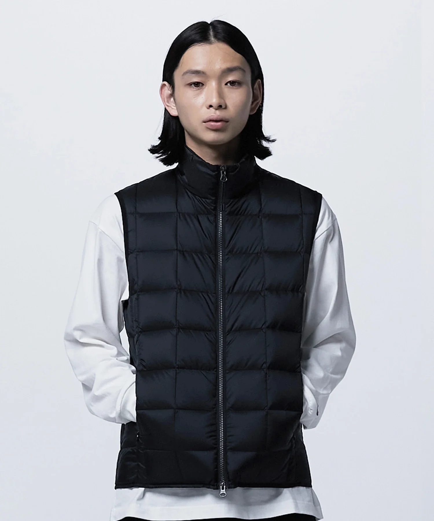Unisex Basic Hi-Neck W-Zip Down Vest - Image 3