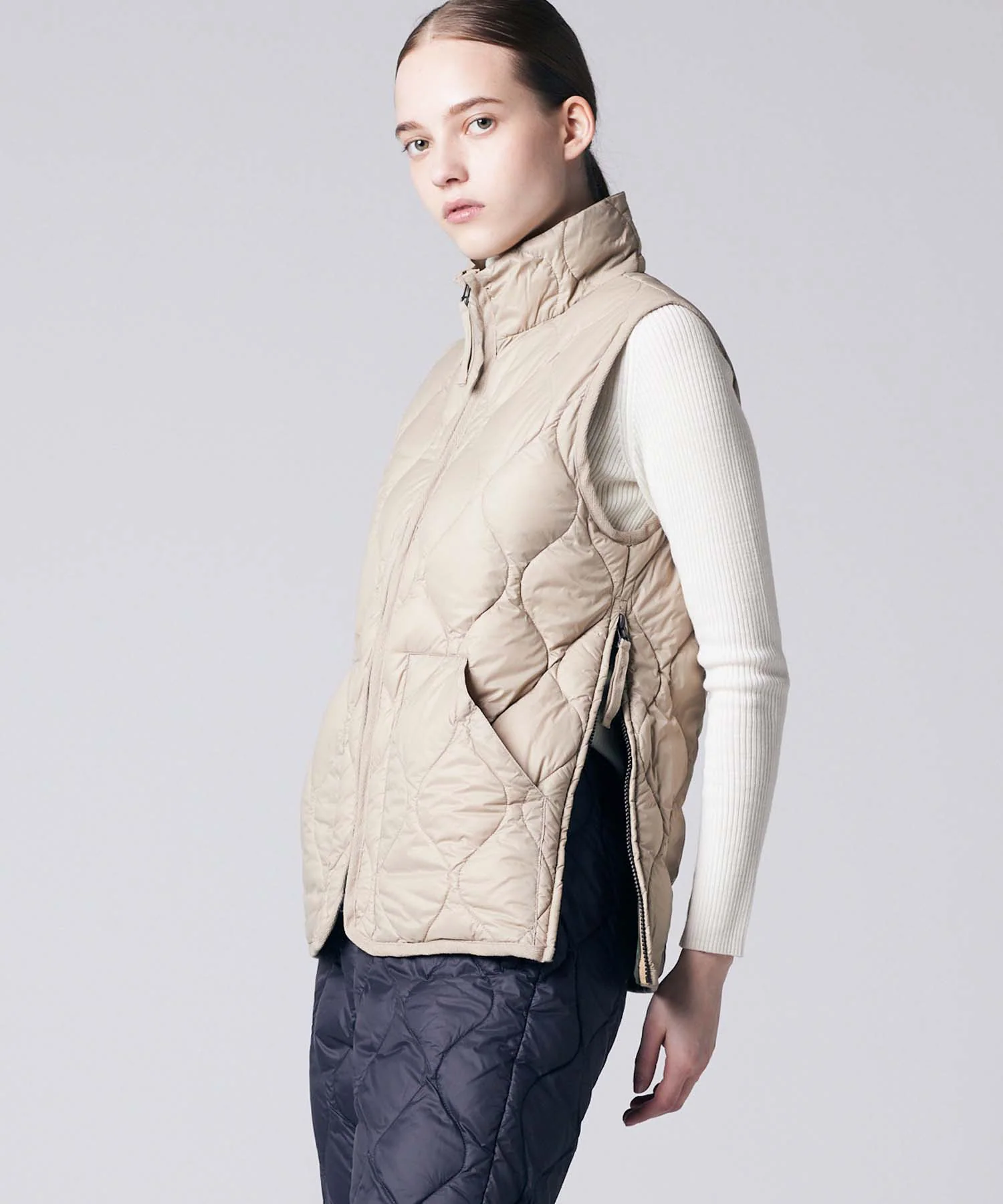 Unisex Military Hi-Neck W-Zip Down Vest (Soft Shell) - Image 14