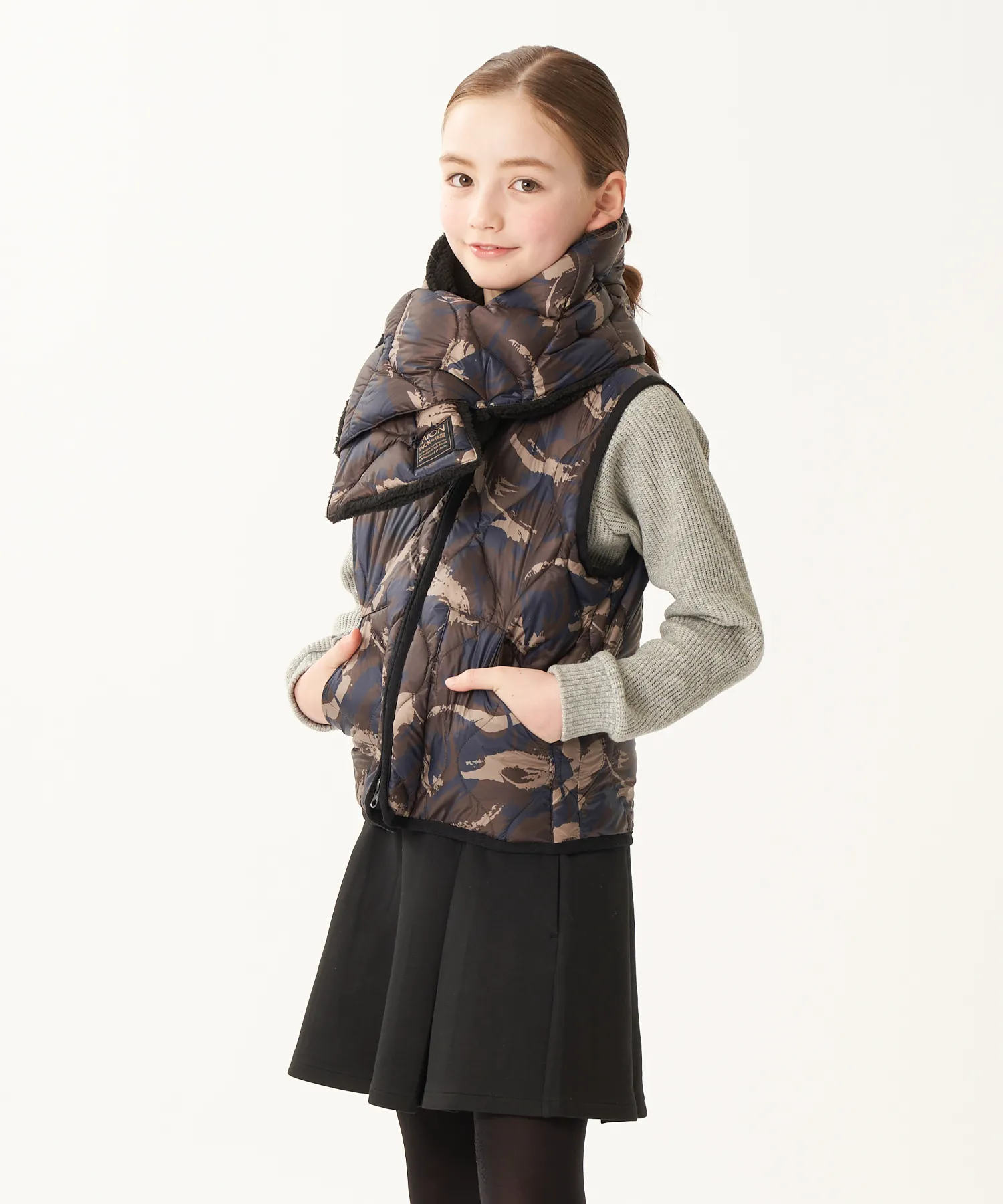 Kids Military Hi-Neck W-Zip Down Vest (Soft Shell) - Image 17