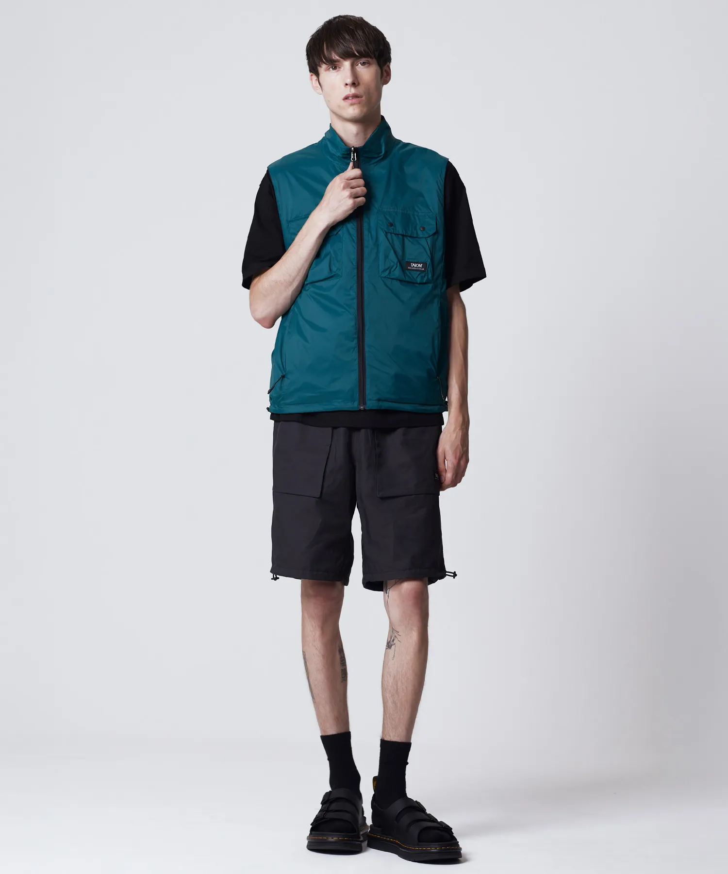 Unisex Non Down Mountain Reversible W-Zip Vest - Image 20