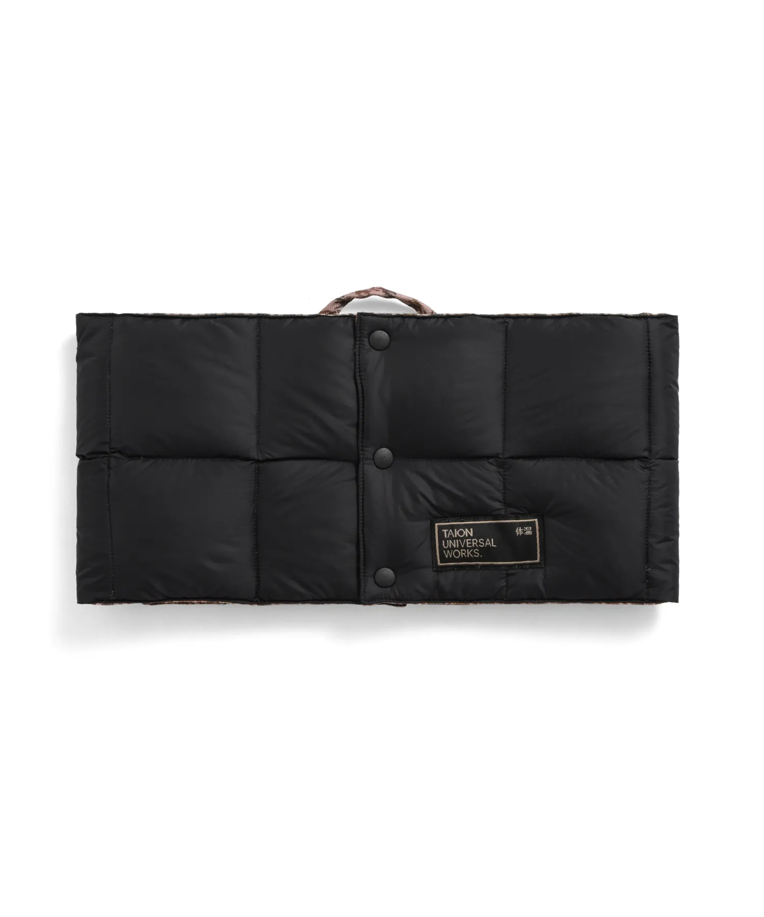 Universal Works x TAION Reversible  Down Neck Warmer <UW-TA-R203> - Image 11