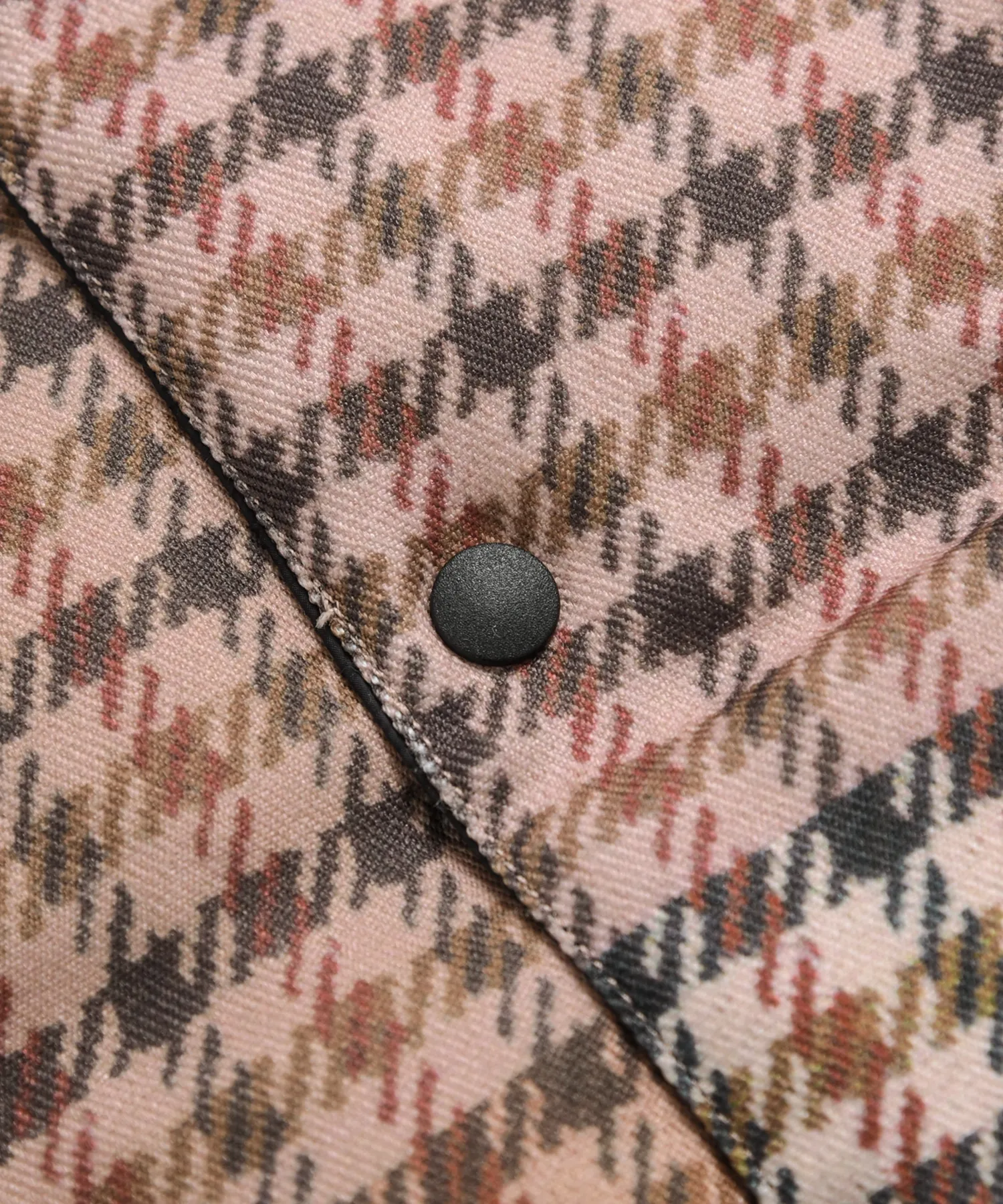 Universal Works x TAION Reversible Button Down Jacket <UW-TA-R101B> - Image 10