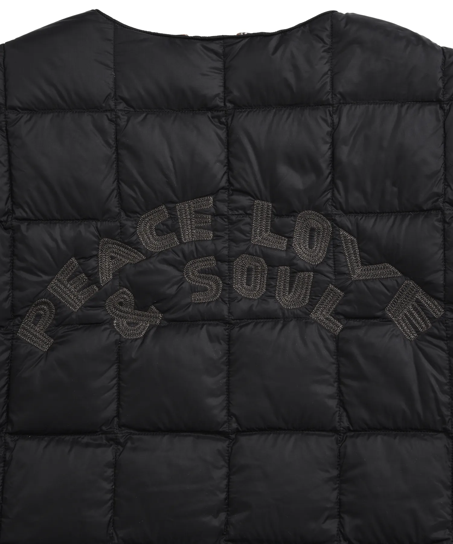 Universal Works x TAION Reversible Button Down Jacket <UW-TA-R101B> - Image 4